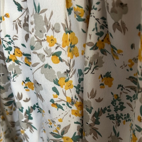 Exlura Floral Long Puff Sleeve Dress in White and Yellow - Picture 4 of 4